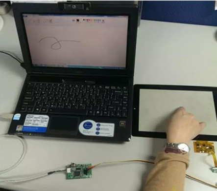 大尺寸触摸显现屏出产厂家 大尺寸触摸显现屏出产厂家