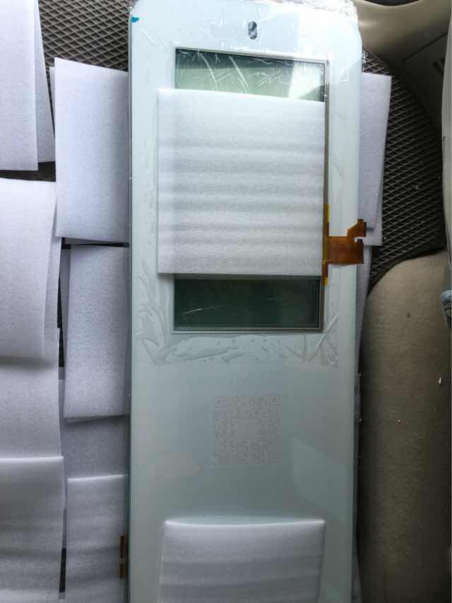 21.5寸触摸显现屏 21.5寸触摸显现屏